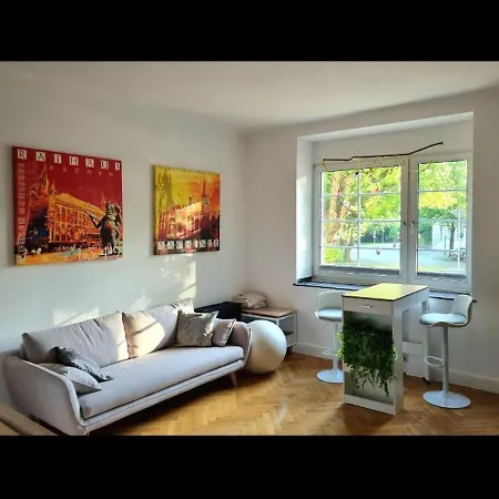 Großzügige Moderne 15 Min Vom Dom *